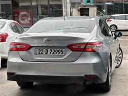 تۆیۆتا کامری